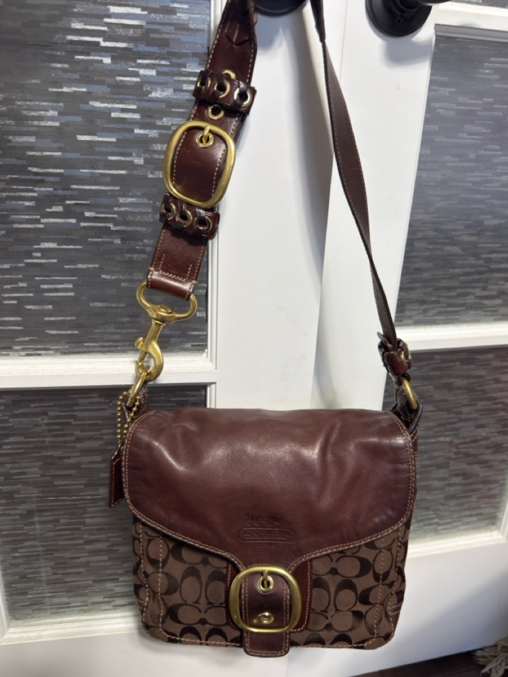Coach Bleecker Legacy Flap Signature Canvas & Leather Shoulder Bag With Brass - Picture 16 of 16